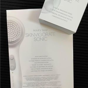 Mary Kay Skinvigorate Sonic Brush & Massage attachment